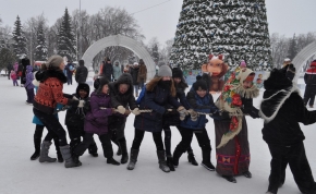 фестиваль «зимний венец» подарил ульяновцам народные забавы