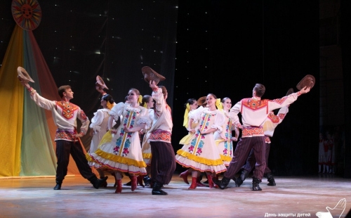 в ульяновской области на базе дворца «губернаторский» пройдет фестиваль народного танца «кружелиха»