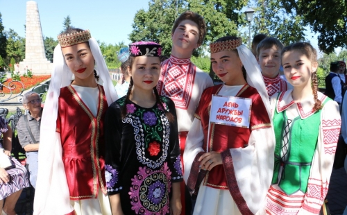 день дружбы народов в ульяновске отметили более двух тысяч человек