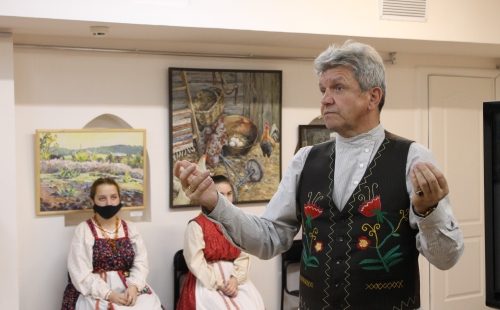 сергей глебушкин представил свою уникальную коллекцию в музее народного творчества