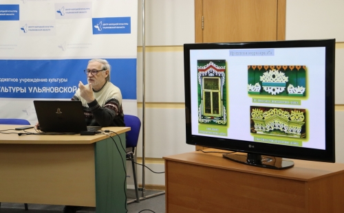 работники культуры